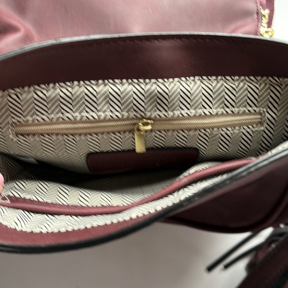 BRAND NEW Steve Madden bag. Never used. Burgundy/plum colour. - Picture 3 of 8
